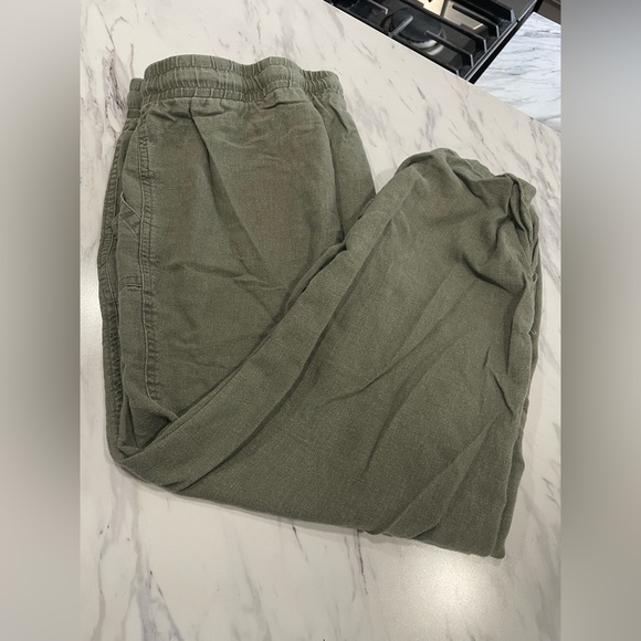 Jules & Leopold Dresses & Skirts - Jules & Leopold Capris